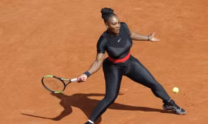 Serena Williams trở lại ấn tượng với quần vợt thế giới bằng thời trang ‘độc, lạ’