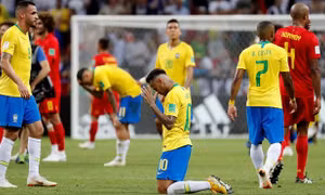 World Cup 2018: Brazil 1-2 Bỉ: Courtois quá hay; Fernandinho là tội đồ