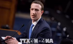 Vụ bê bối dữ liệu của Facebook: CEO Mark Zuckerberg khẳng định không từ chức