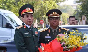 Tổng Tham mưu trưởng Quân đội nhân dân Lào thăm chính thức Việt Nam