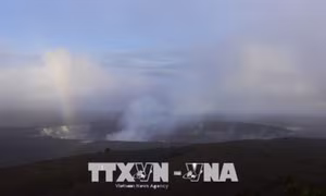 Mỹ: Dung nham núi lửa Kilauea đe dọa nhà máy điện địa nhiệt tại Hawaii