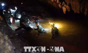 Thái Lan muốn kiểm soát nội dung phim về chiến dịch giải cứu đội bóng thiếu niên