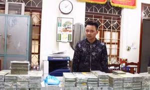 Triệt phá đường dây mua bán, vận chuyển 288 bánh heroin 