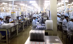  Được đảm bảo quyền lợi, công nhân Công ty Nidec Sankyo Việt Nam đi làm trở lại 