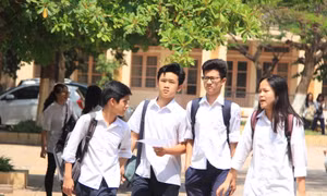 Hơn 8.800 thí sinh ‘đua’ vào trường chuyên Hà Nội