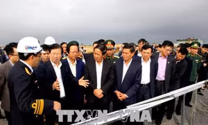 Phó Thủ tướng Trịnh Đình Dũng thăm và làm việc tại Hải Phòng 