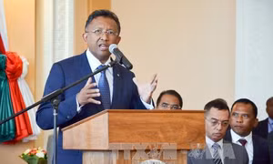 Tổng thống Madagascar từ chức để tham gia tranh cử tái nhiệm