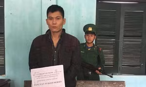 Bắt đối tượng vận chuyển heroin từ Lào về Việt Nam