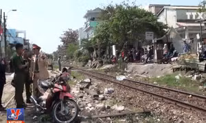 Vượt đường ngang dân sinh bị tàu hỏa đâm tử vong tại Đà Nẵng