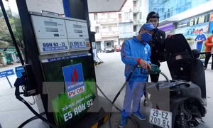 Đề xuất không bán xăng Ron 95: Cân nhắc ethanol để phối trộn có đủ hay không?
