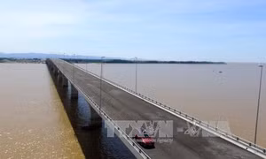 Đến Hải Phòng ngắm thành phố của những cây cầu về đêm 