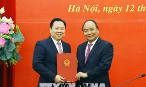 Thủ tướng trao Quyết định bổ nhiệm Chủ tịch Ủy ban Quản lý vốn Nhà nước tại doanh nghiệp