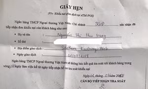 Tiền trong thẻ ‘bốc hơi’: Vietcombank sẽ cố gắng xử lý trong thời gian sớm nhất 