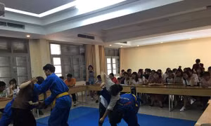 Quấy rối tình dục: Nhận biết và lên tiếng trước khi quá muộn