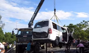 Bộ trưởng Bộ GTVT trực tiếp điều tra nguyên nhân vụ tai nạn nghiêm trọng tại Quảng Nam