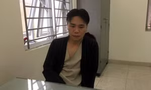 ‘Nóng’ vụ hàng trăm giáo viên sẽ bị chấm dứt hợp đồng, ca sĩ nhét tỏi vào miệng bạn gái gây tử vong