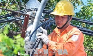 Hà Nội cấp điện liên tục trong những ngày nắng nóng 