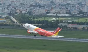 Vietjet thêm 2 chuyến bay thẳng TP Hồ Chí Minh - Thường Châu cho CĐV U23 Việt Nam