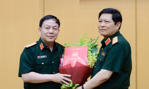 Thiếu tướng Lê Đăng Dũng được giao nhiệm vụ phụ trách Chủ tịch kiêm Tổng Giám đốc Viettel