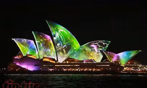 Nhà hát 'Con sò' biến hình trong Lễ hội ánh sáng Vivid 2018