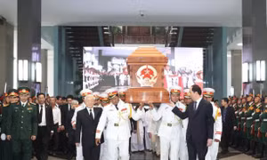 Cử hành trọng thể Lễ truy điệu và an táng nguyên Thủ tướng Phan Văn Khải 