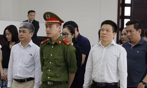 Vợ bị cáo Nguyễn Xuân Sơn xin khắc phục hậu quả để giảm tội