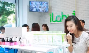 Thị trường mỹ phẩm Việt Nam đầy 'béo bở': Làm gì để không rơi vào tay nước ngoài?