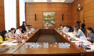 Bộ trưởng Phùng Xuân Nhạ lý giải 'không ai bỏ học phí cả'