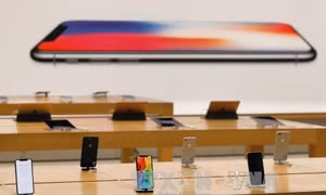 iPhone X gây sốt tại 'đất nước hình chiếc ủng'