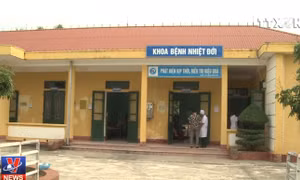 32 người bị ngộ độc thực phẩm sau ăn cỗ tại Thái Bình
