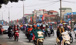 Thời tiết 27/2: Miền Bắc trời nồm ẩm, miền Nam nắng nóng 34 độ C