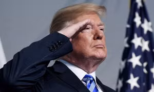 Luật sư tuyên bố Tổng thống Trump có quyền tự ân xá