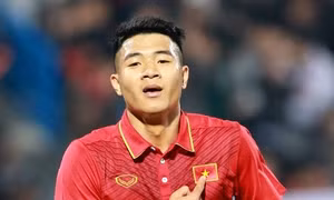 Hàng nghìn người dân Phú Thọ chào đón tuyển thủ Hà Đức Chinh