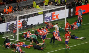 Griezmann lập cú đúp đưa Atletico Madrid hoàn tất hat-trick vô địch Europa League