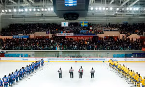 Đội hockey nữ liên Triều lần đầu ra sân thi đấu