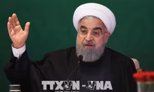 Tehran tuyên bố không đầu hàng trước sức ép từ Washington