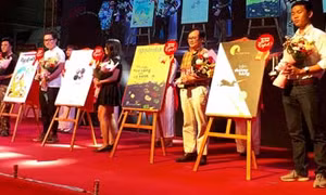 Giải thưởng ‘Fahasa – Sách được bạn đọc yêu thích bình chọn lần thứ IV năm 2018’