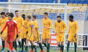 Australia thắng đậm Syria 3 - 1, tạm dẫn đầu bảng D 