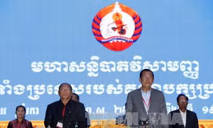 Bầu cử Thượng viện Campuchia bắt đầu 