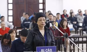 Luật sư bào chữa cho bị cáo Châu Thị Thu Nga