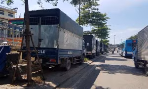 Xe vận tải dưới 3,5 tấn có phải gắn phù hiệu từ 1/7?