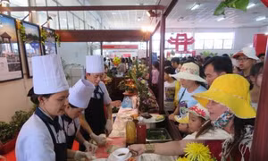 Khai mạc Lễ hội Bánh dân gian Nam Bộ 