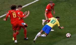 World Cup 2018: 'Nếu tặng một ly bia miễn phí cho mỗi lần Neymar ăn vạ, quán bar sẽ sớm phá sản'