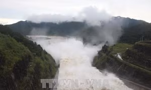 Lũ trên thượng lưu các sông Thanh Hóa đã dao động ở mức đỉnh