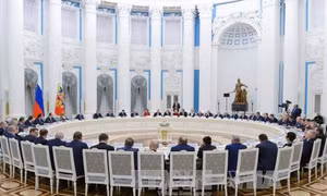 Tổng thống và Thủ tướng Nga chỉ trích 'Báo cáo Kremlin' của Mỹ