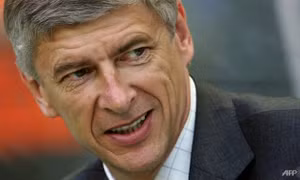 HLV Arsene Wenger chia tay Arsenal, khép lại mối tình 22 năm với 'Pháo thủ'