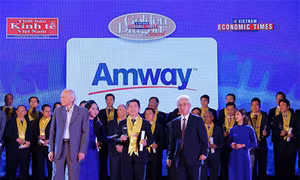 Amway Việt Nam lần thứ 4 nhận giải thưởng Rồng Vàng
