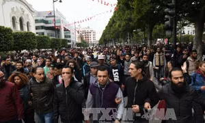 Tunisia: Bắt giữ gần 800 đối tượng biểu tình quá khích 