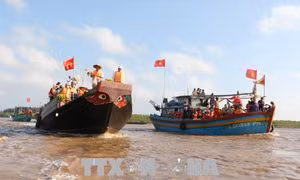 Tưng bừng lễ hội Nghinh Ông, Bạc Liêu 