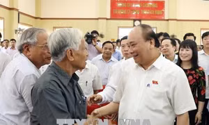 Thủ tướng Nguyễn Xuân Phúc tiếp xúc cử tri huyện Tiên Lãng, Hải Phòng
